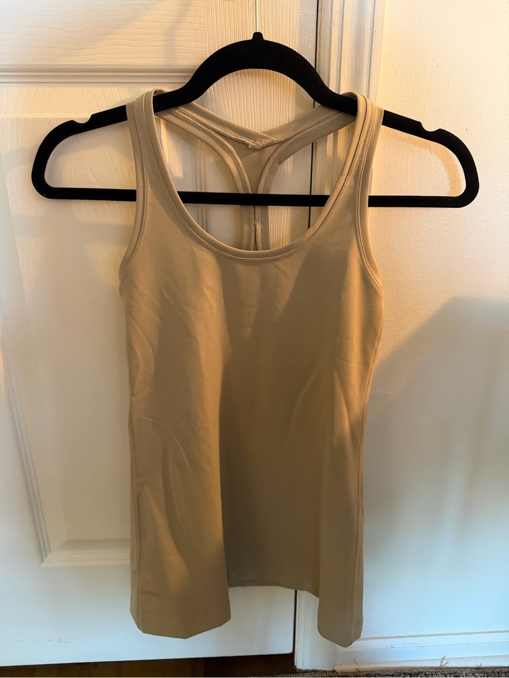 Lululemon Cool Racerback Tank Top (Everlux) size 4 in raw linen colorway